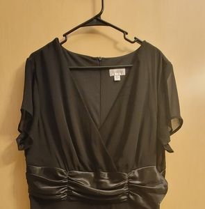 Avenue chiffon cocktail dress size 20